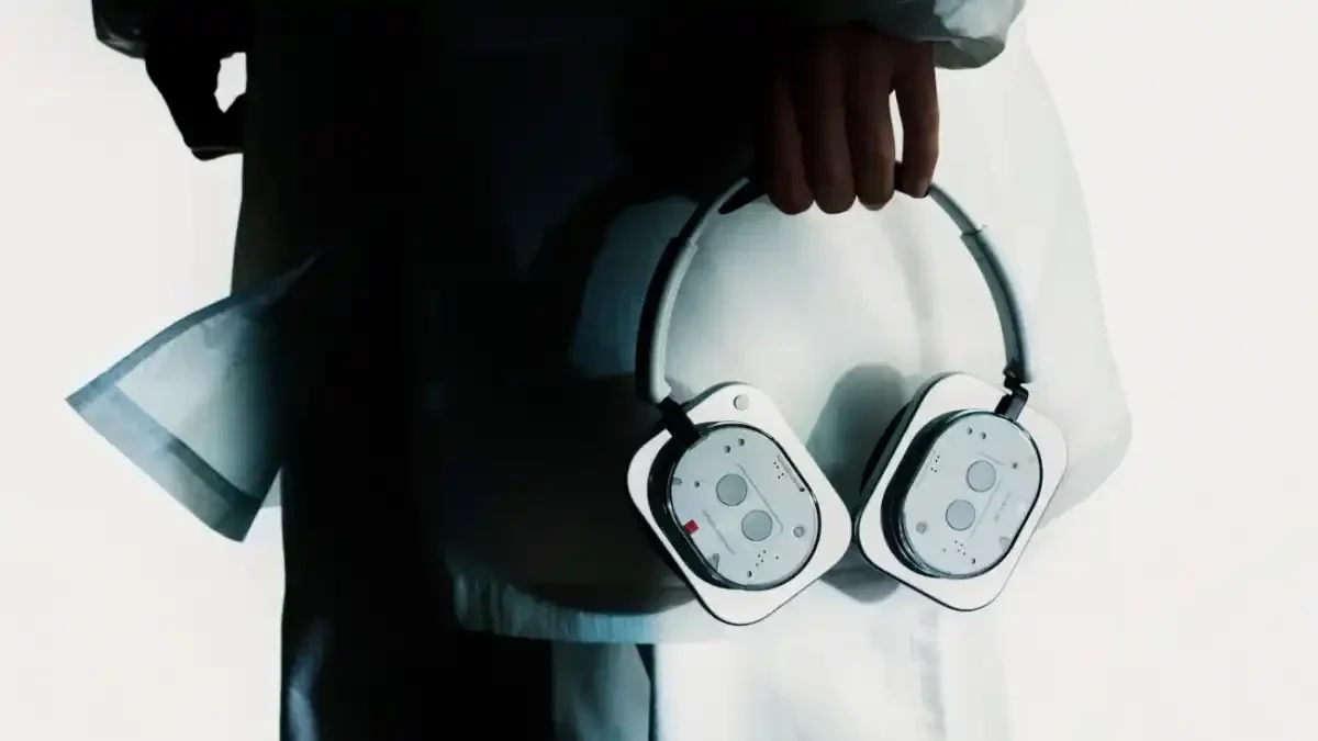Nothing Headphone 1 Gebrak Pasar! Desain Unik Tantang AirPods Max, Harga Lebih Bersahabat!