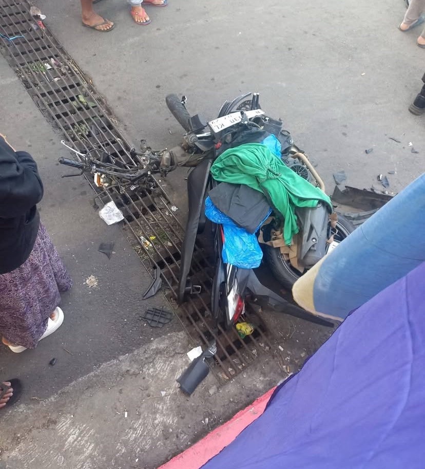 Tragis! Pemotor Meninggal di Tempat Usai Tabrakan dengan Mobil di Ngijo Karangploso