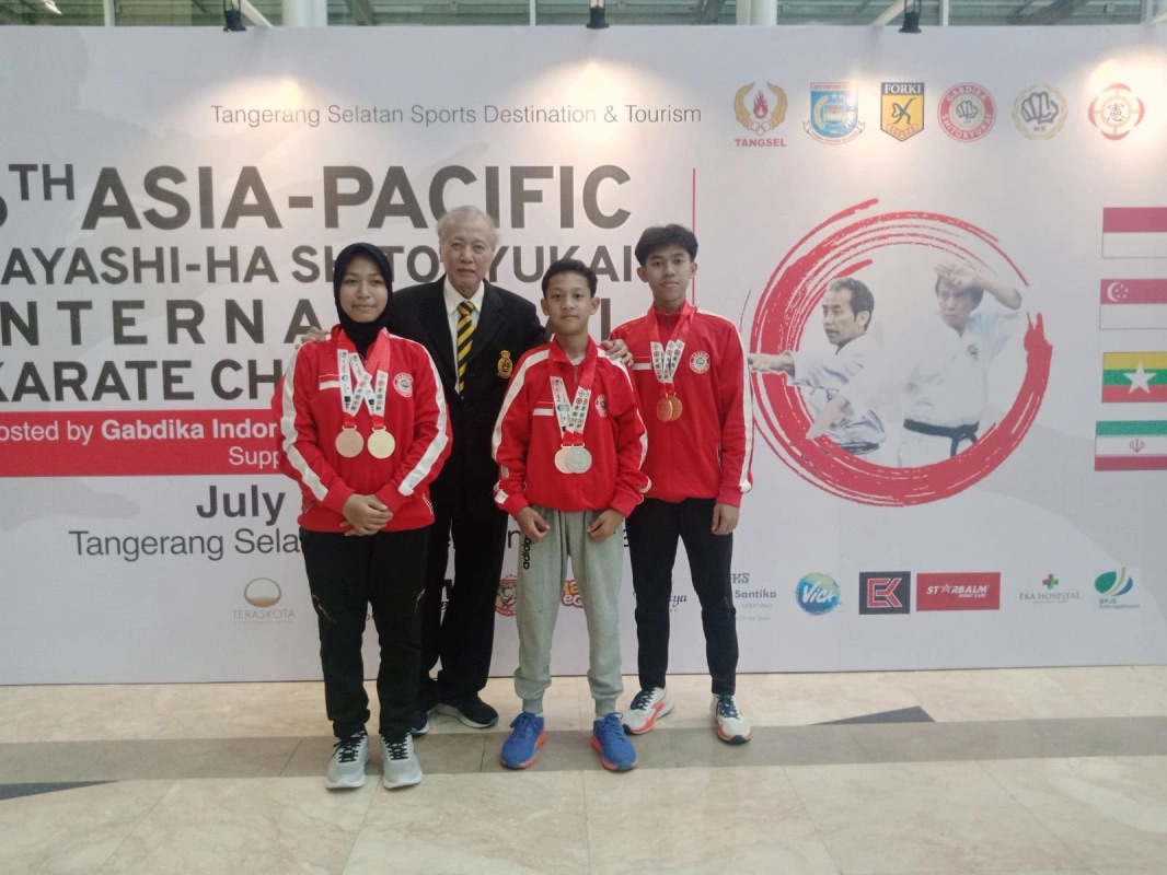 Luar Biasa! 3 Atlet Karate Asal Malang Borong 9 Medali di Ajang Internasional, Ketua Gabdika Jatim Sekaligus Kritik Wasit Lokal