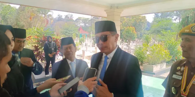 Gelorakan Semangat Juang, Wali Kota Wahyu Ziarah dan Bawa Kabar Gembira Soal Pahlawan Asli Malang