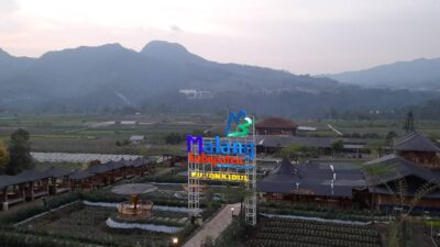 10 Rekomendasi Tempat Nongkrong di Malang & Batu dengan Pemandangan Terbaik, dari City Lights hingga Hamparan Sawah