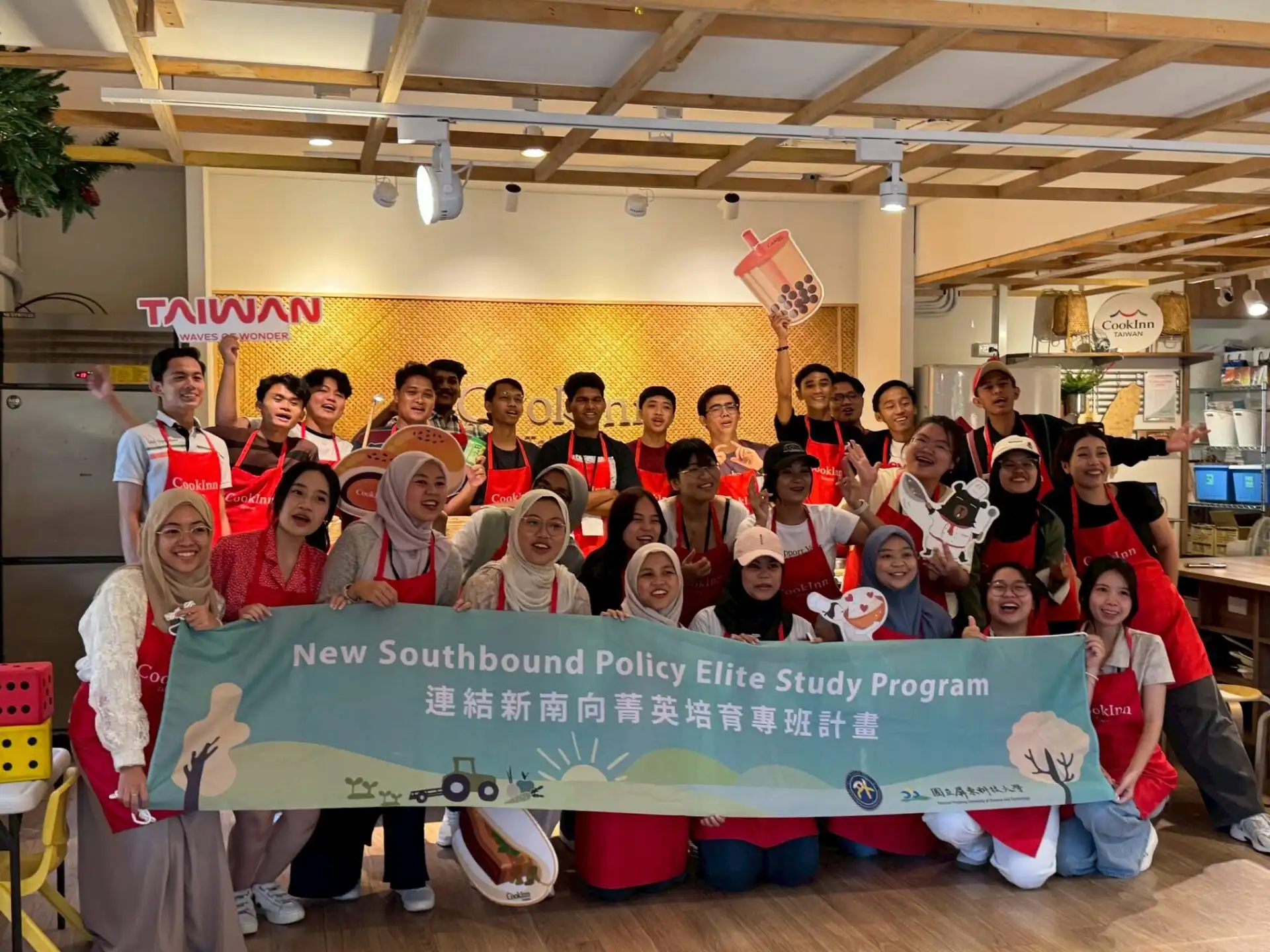 Saring 30 Mahasiswa dari 5 Negara, Azka Variza dari Kimia UB Berhasil Tembus Program Elite di Taiwan