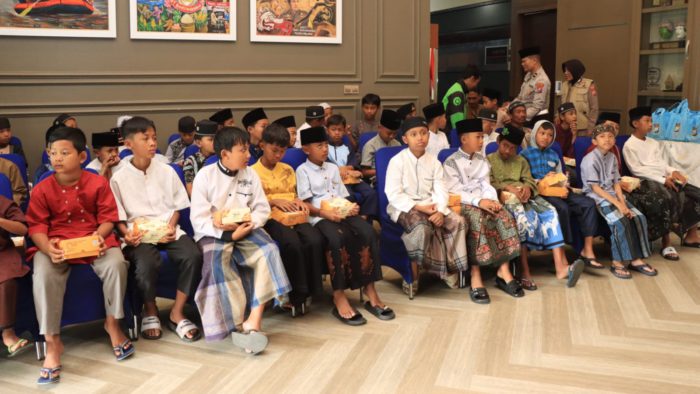 Polres Malang Gelar Khitan Massal Gratis, 80 Anak Terlayani di Mapolres