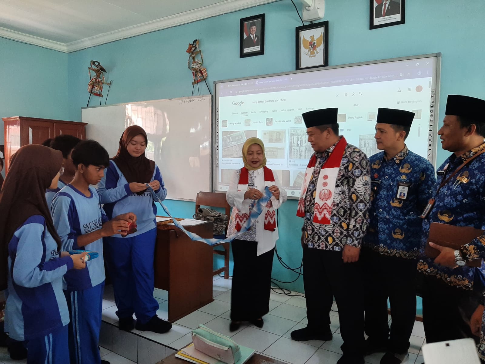 SMPN 1 Karangploso Disiapkan Jadi Sekolah Unggulan, Wabup Lathifah Cek Kesiapan Lapangan