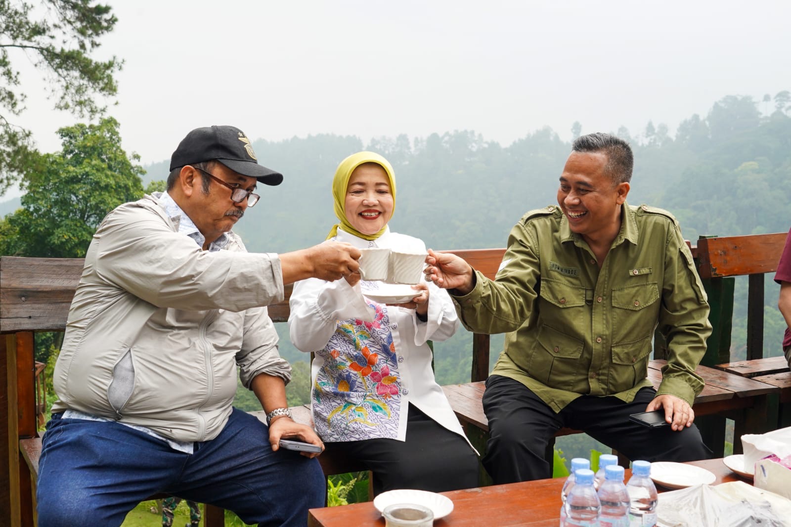 Wakil Bupati Malang Dampingi Menteri PPN di Kebon Kopi Benjor, Bappenas Janjikan Dukungan Pariwisata dan Perkebunan Malang