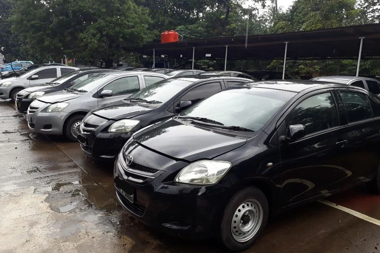Rekomendasi Beli Mobil Bekas untuk Perantau dari Malang di Jakarta