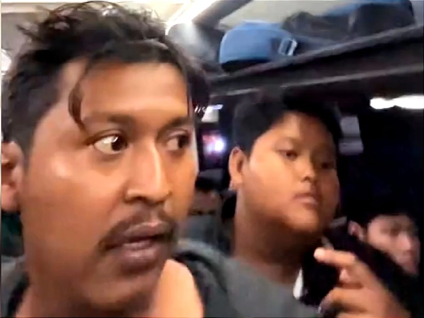 Insiden Gangguan di Bus Terminal Purabaya: ODGJ Tantang Kru hingga Picu Kepanikan Penumpang
