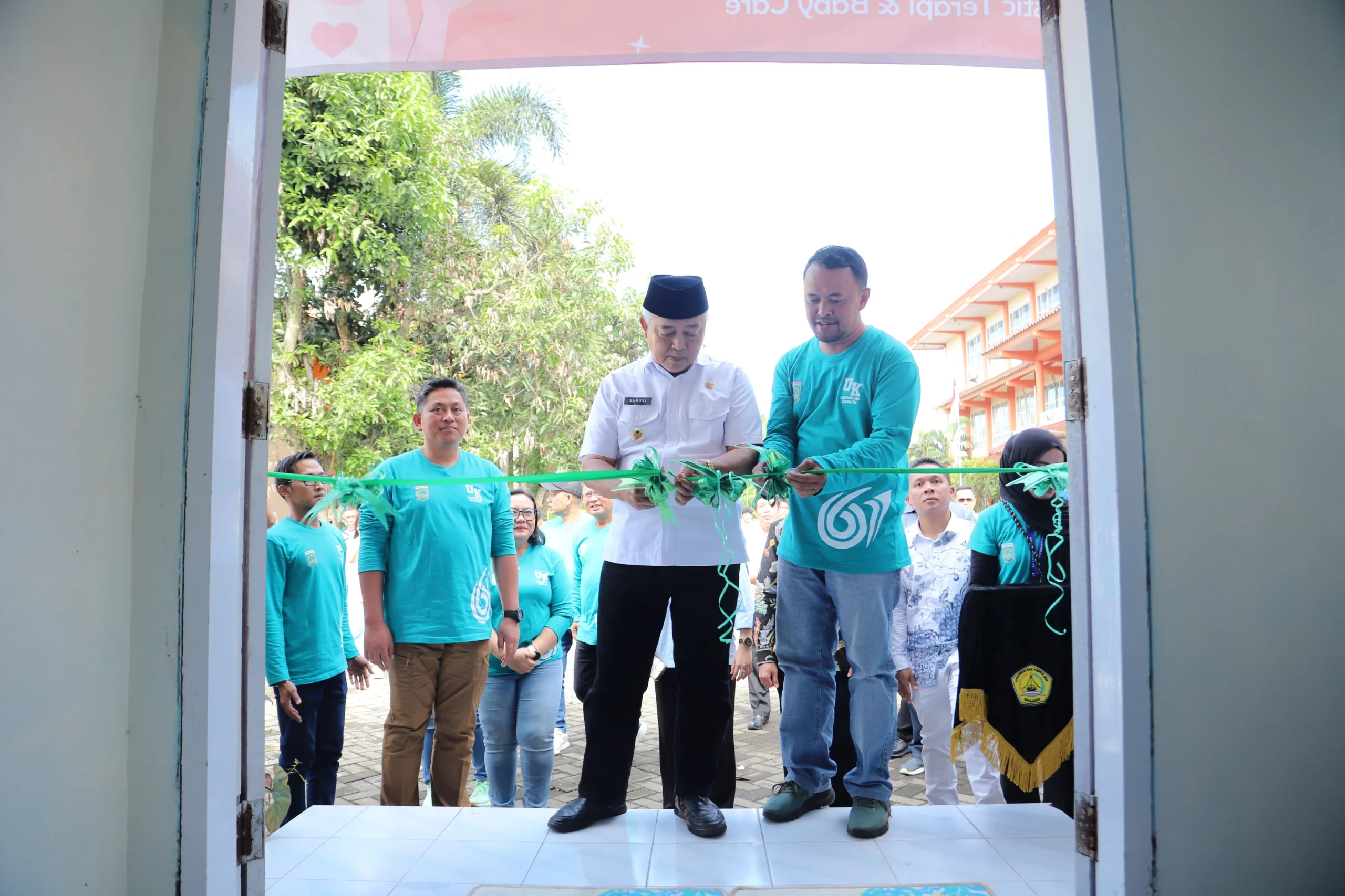 Bupati Malang Sanusi Resmikan Klinik Center UK Universitas Kepanjen: Momentum HKN 2025 Tingkatkan Akses Layanan Kesehatan Masyarakat