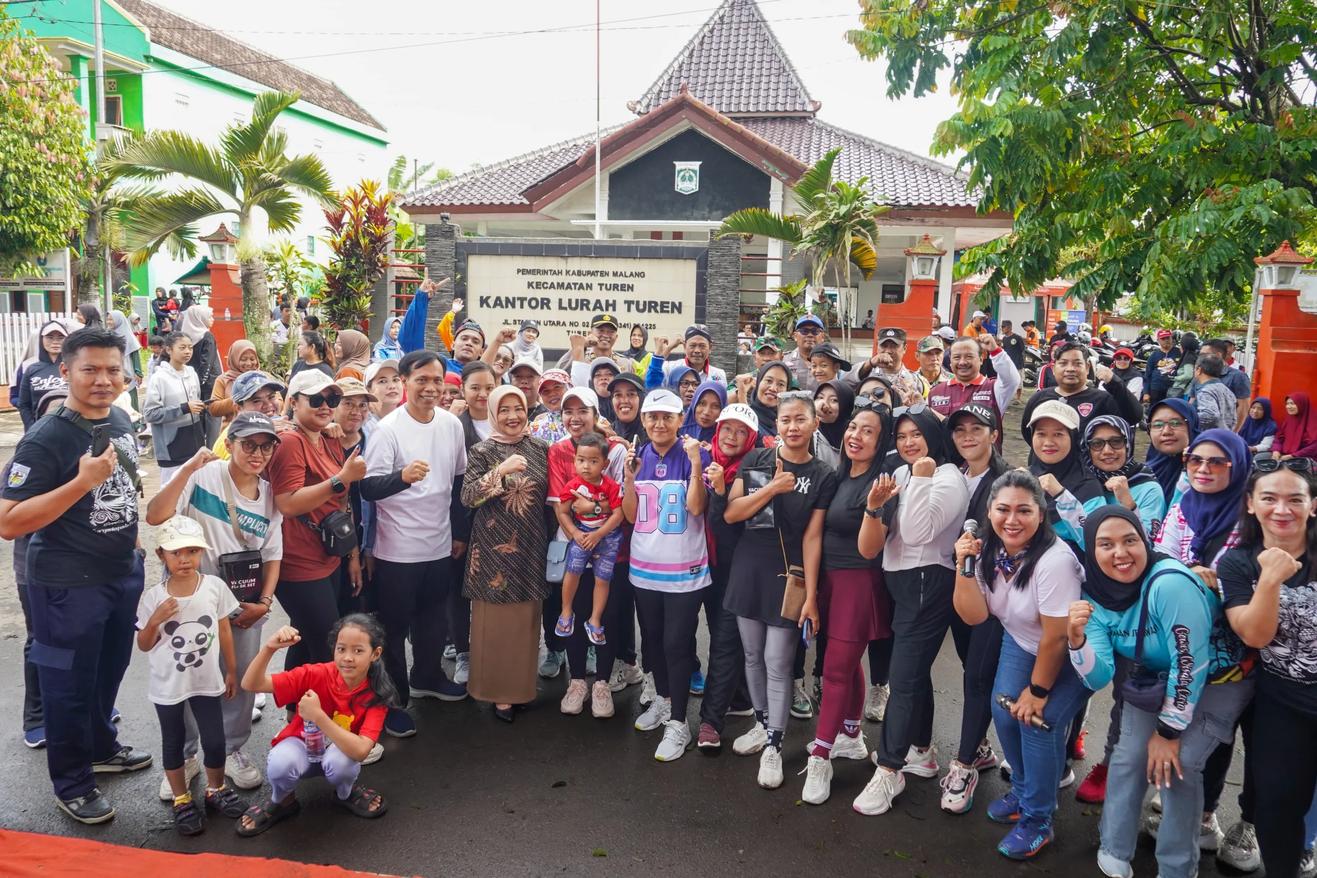 Wabup Lathifah Hadiri Turen Car Free Day: “Berjuang Lawan Kemalasan dan Kebodohan”