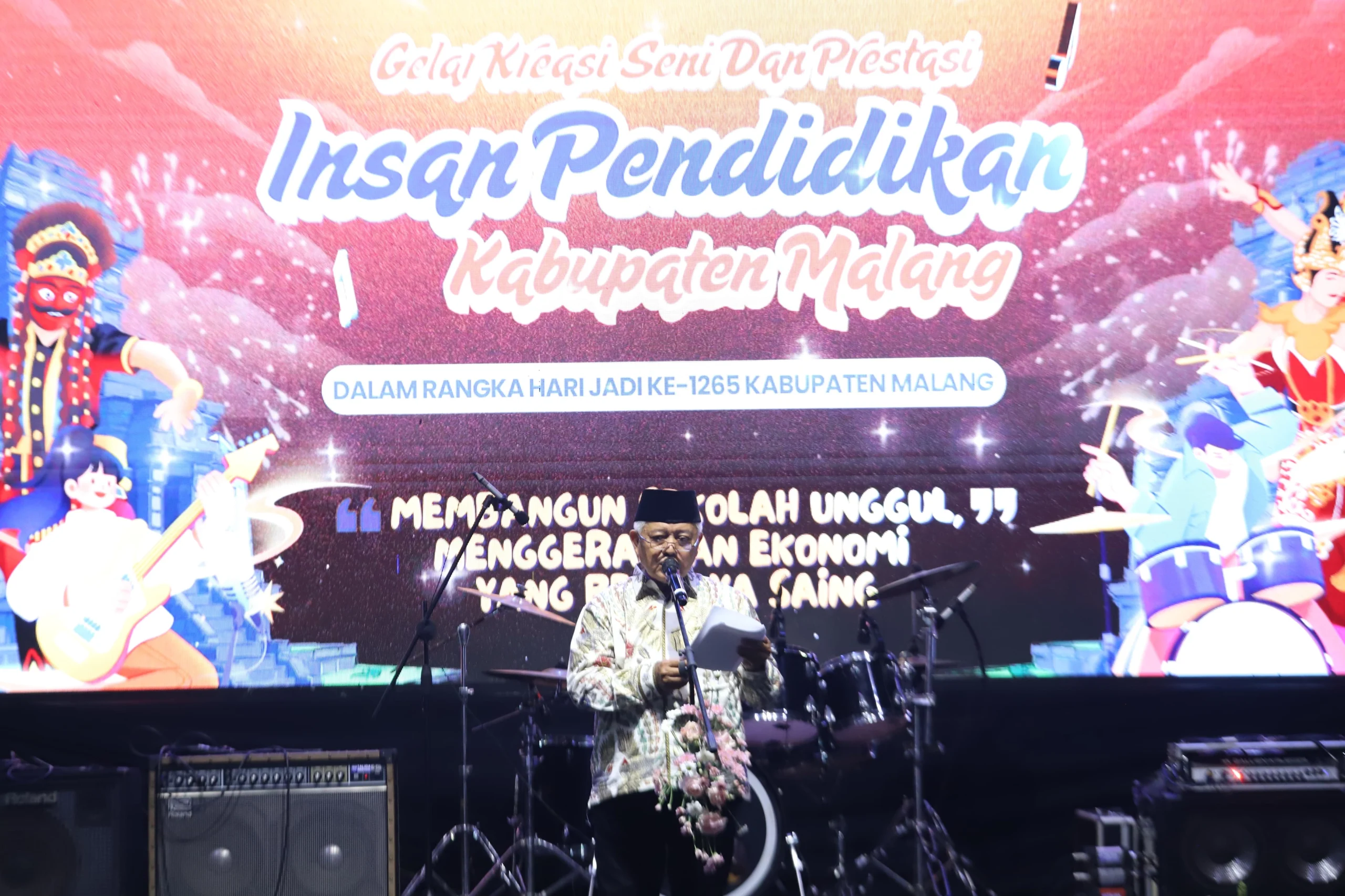 Bupati Malang Sanusi Resmi Buka Kejuaraan Renang Piala Bupati 2025 Seri 2: Ajang Cetak Atlet Muda Berprestasi di Tengah Guyuran Hujan