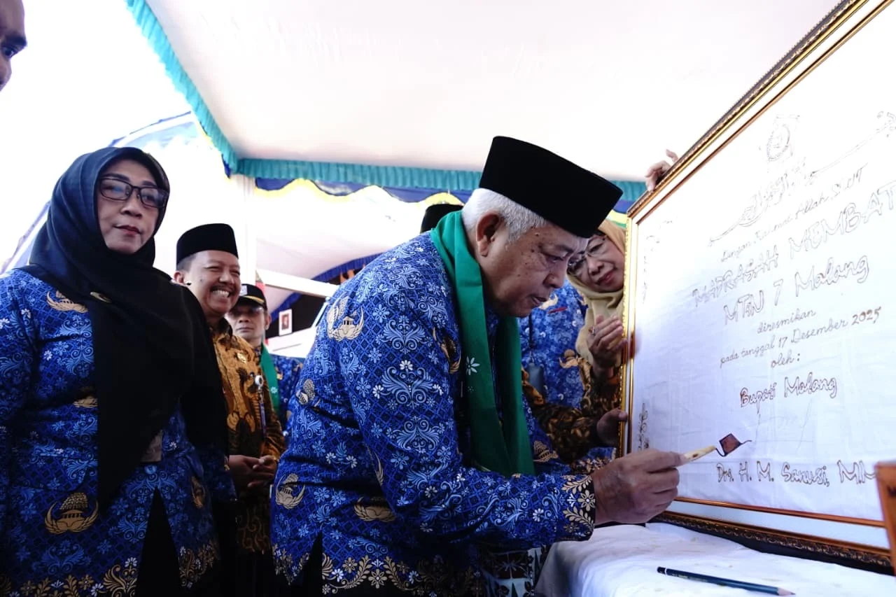 Bupati Malang Launching Program Madrasah Membatik di MTsN 7 Malang