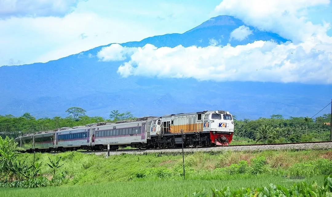 Cek Cara Beli Tiket KA Jakarta–Bogor–Sukabumi–Cianjur dengan Konsep Heritage Class