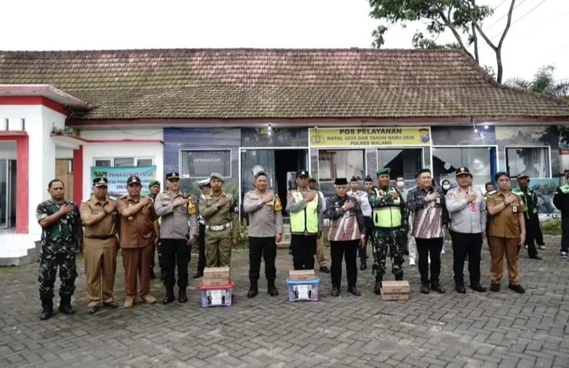 Bupati Malang Sanusi dan Kapolres Tinjau Pos Pam Nataru 2025 di Gubuk Klakah: Pastikan Keamanan Wisata Bromo Tengger Semeru Lancar