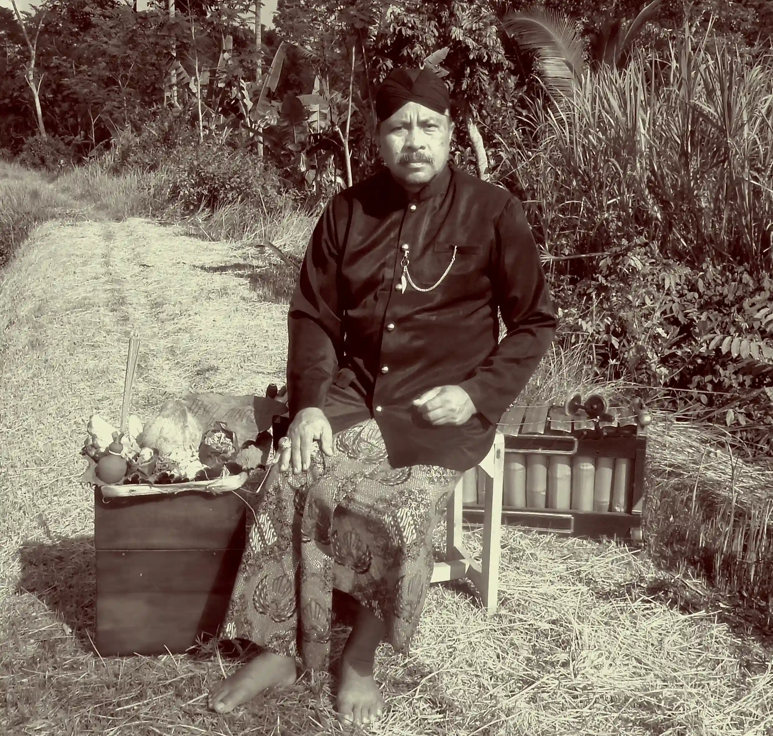 Musisi Matoha Mino Rilis Lagu “Gunung Kawi”, Luruskan Stigma Mistis
