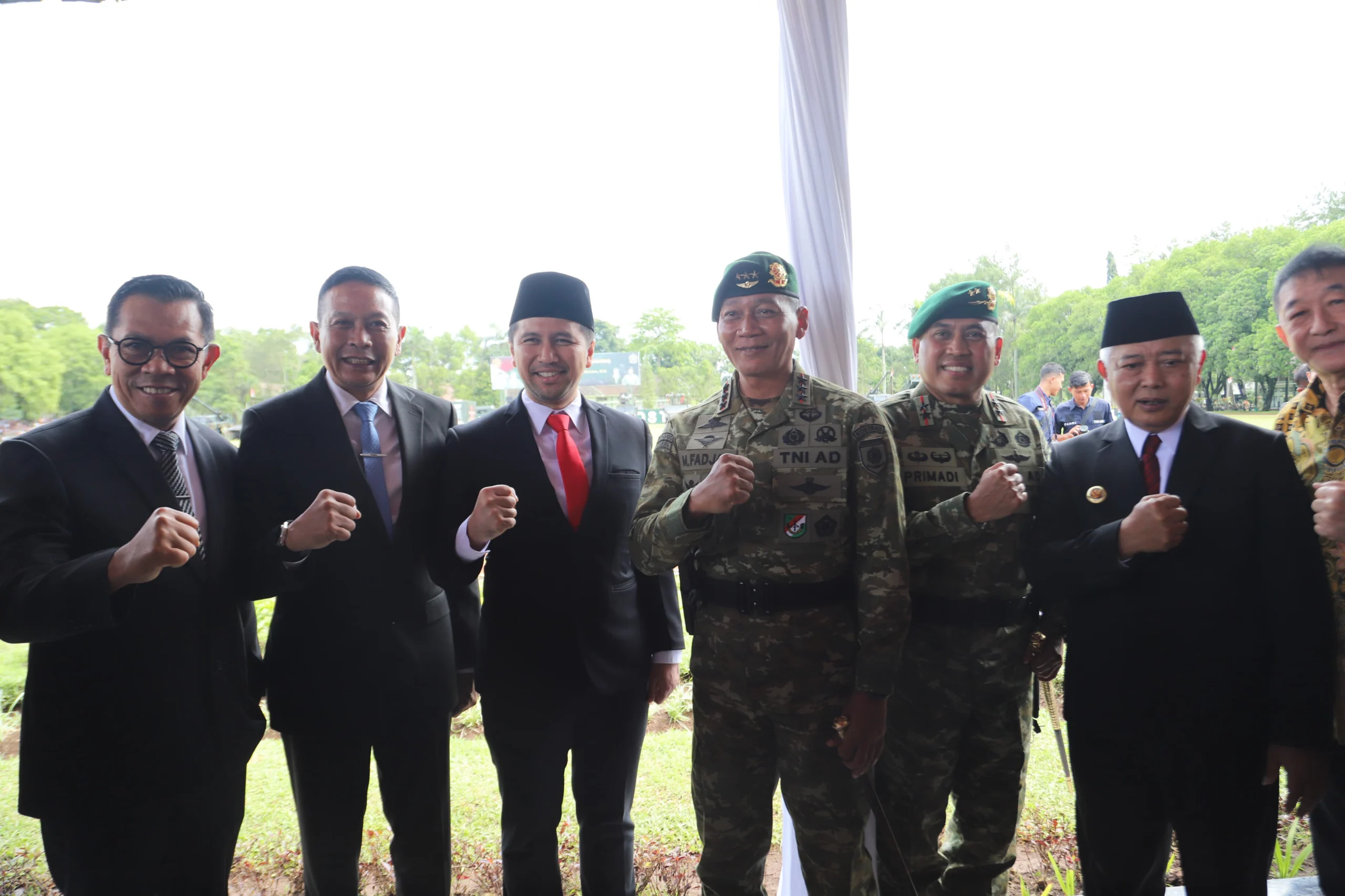Bupati Malang Hadiri Sertijab Pangdiv 2 Kostrad di Singosari