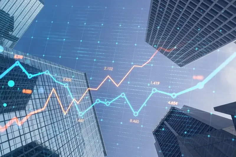IHSG Diprediksi Menguat Awal Pekan, Investor Diminta Tetap Selektif