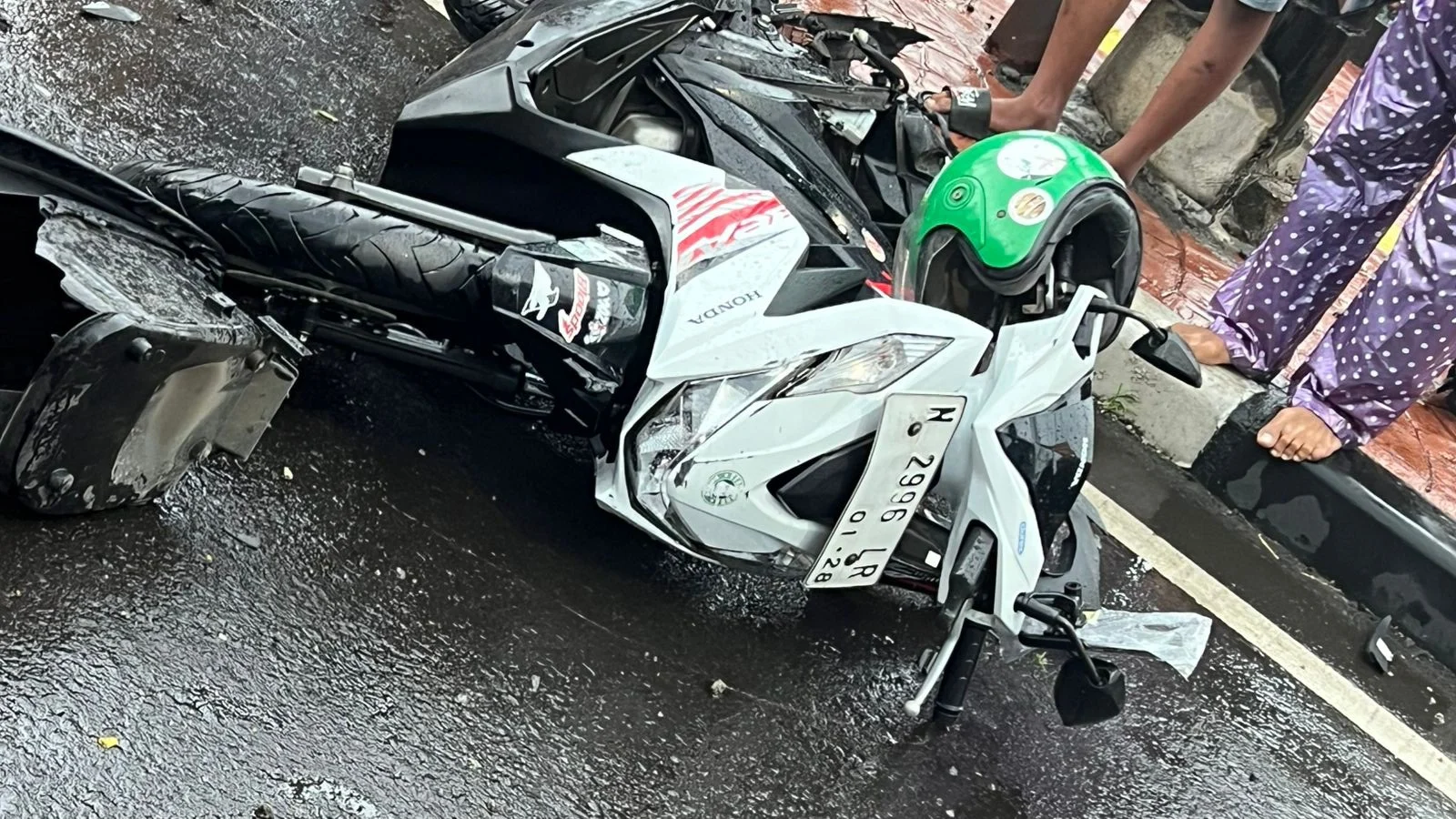 Kecelakaan Truk Rem Blong Kota Batu: Pengemudi Ojol Iwan Kurniawan Meninggal Rabu (18/2) Sore