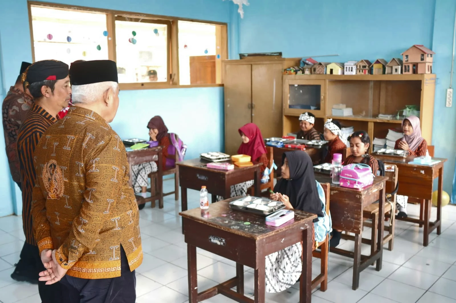 Bupati Malang Sanusi Tinjau SDN 4 Sumbersuko dan SMPN 1 Wagir, Dorong Pemerataan Mutu Pendidikan