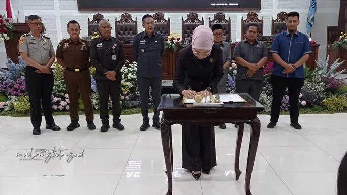 DPRD Kota Malang Sahkan 3 Perda Baru: Parkir, Bangunan Gedung, dan Kebudayaan