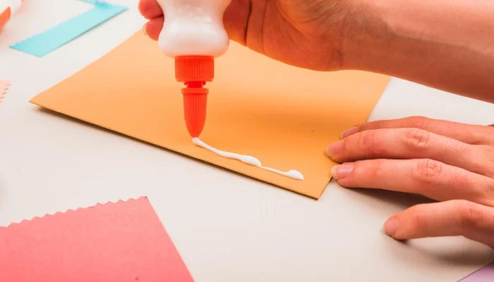 Banyak yang Keliru, Ini Perbedaan Sealant dan Adhesive