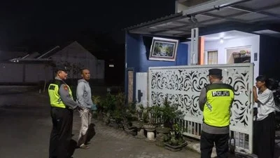 News: Polres Malang Gencarkan Patroli Permukiman Jaga Kamtibmas