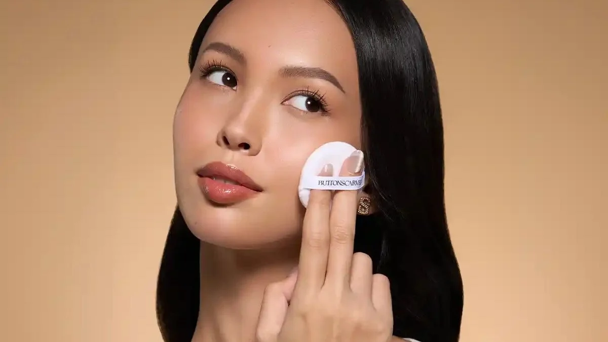 Tips Makeup untuk Kulit Berminyak agar Tetap Fresh Tanpa Terlihat Cakey!